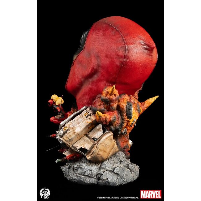 Marvel Fine Art Bust Deadpool 42 cm