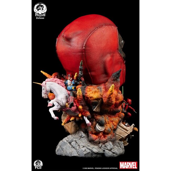 Marvel Fine Art Büste Deadpool Deluxe Edition 42 cm