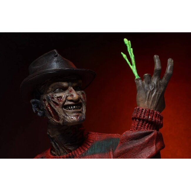Nightmare on Elm Street Action Figure 30th Anniversary Ultimate Freddy Krueger 18 cm