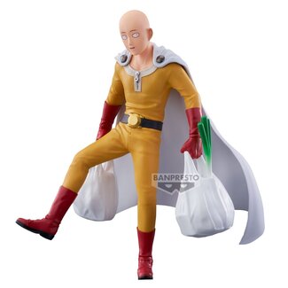 Banpresto One-Punch Man PVC Statue One Punch Life Saitama 20 cm