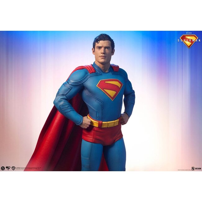 Superman (2025) Premium Format Statues Superman 61 cm & Krypto 23 cm Bundle (2)