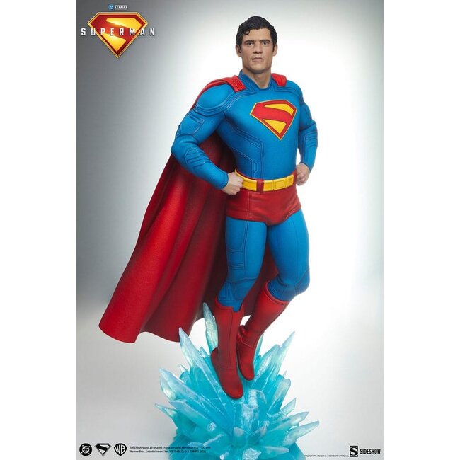 Superman (2025) Premium Format Statuen Superman 61 cm & Krypto 23 cm Bundle (2)