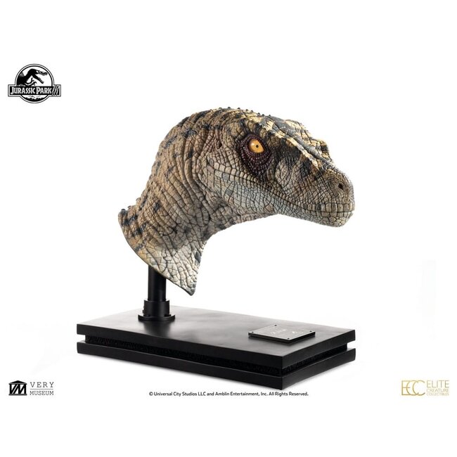 Jurassic Park III Bust Female Velociraptor White Queen 75 cm