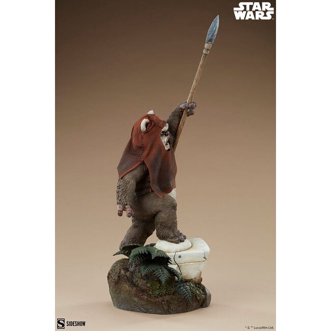 Star Wars: Episode VI - Die Rückkehr der Jedi-Ritter Premium Format Statue Wicket 46 cm