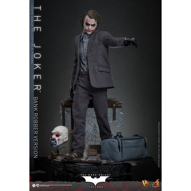 The Dark Knight DX Action Figure 1/6 The Joker (Bank Robber Version) 30 cm