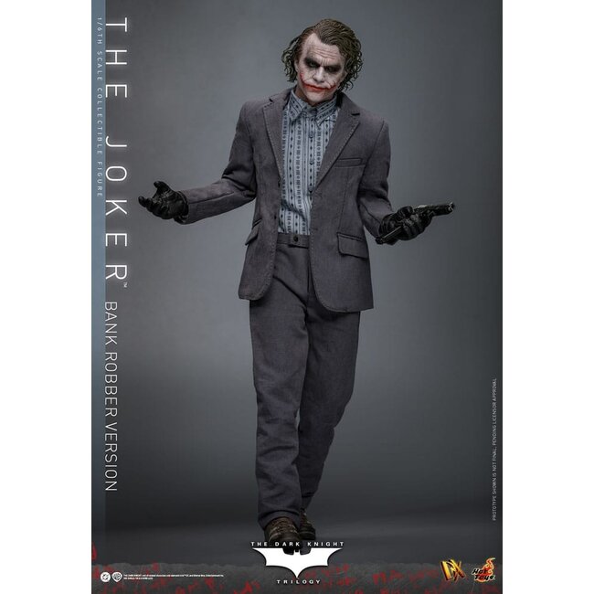 The Dark Knight DX Action Figure 1/6 The Joker (Bank Robber Version) 30 cm