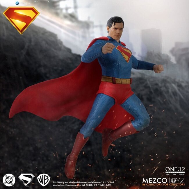 Superman (2025) Actionfigur 1/12 Superman 17 cm