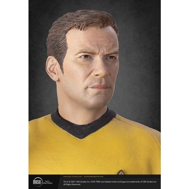 Star Trek Museum Statue 1/3 Captain James T. Kirk 64 cm