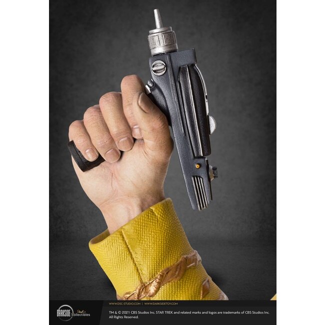 Star Trek Musuem Statue 1/3 Captain James T Kirk 64 cm