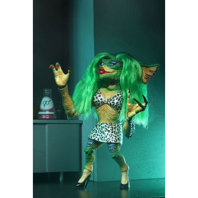 Gremlins 2 Ultimate Actionfigur Greta 15 cm