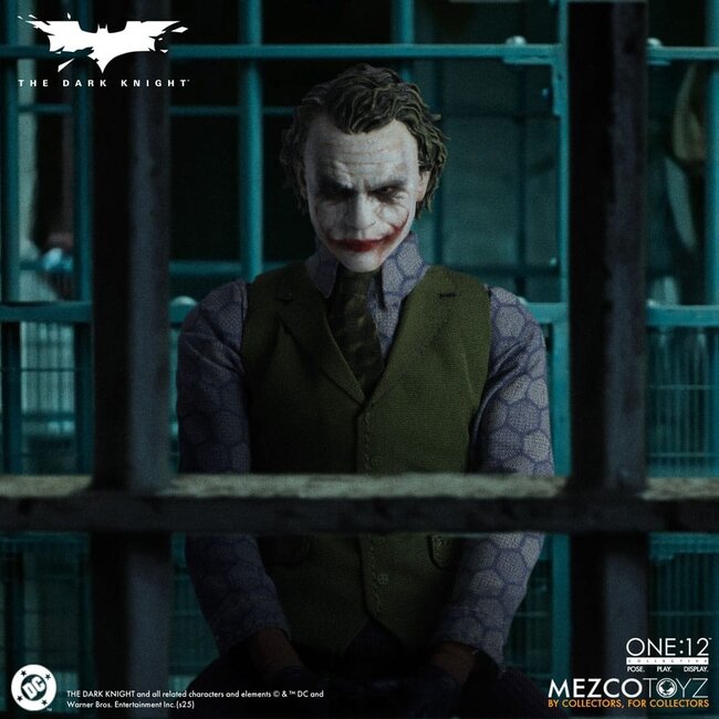 The Dark Knight Action Figure 1/12 Joker 17 cm