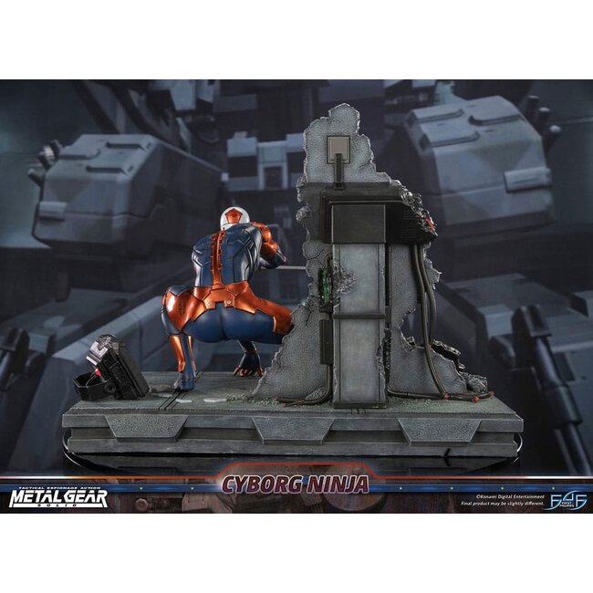 Metal Gear Solid Statue Cyborg Ninja (Gray Fox) 41 cm