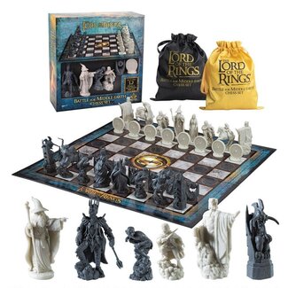 Noble Collection Lord of the Rings Chess Set Battle for Middle Earth