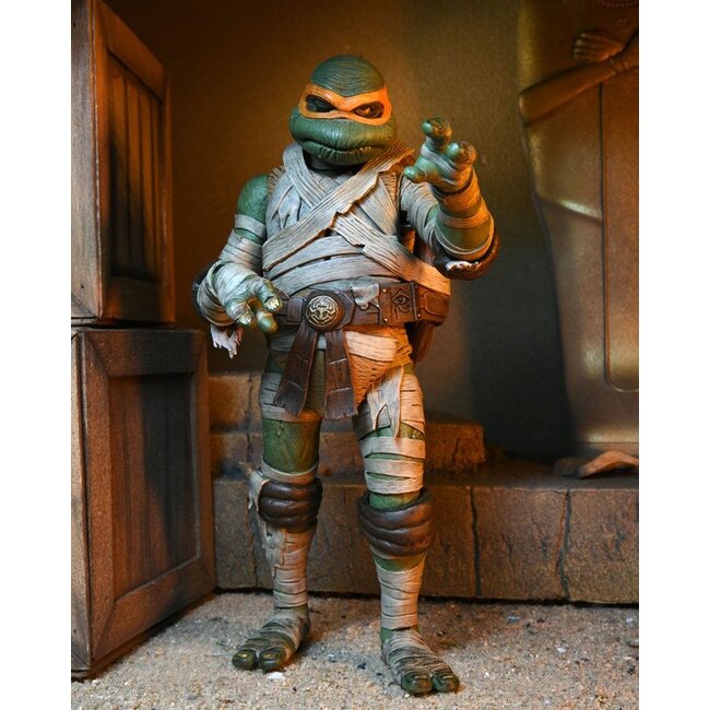 Universal Monsters x Teenage Mutant Ninja Turtles Action Figure Ultimate Michelangelo as The Mummy 18 cm