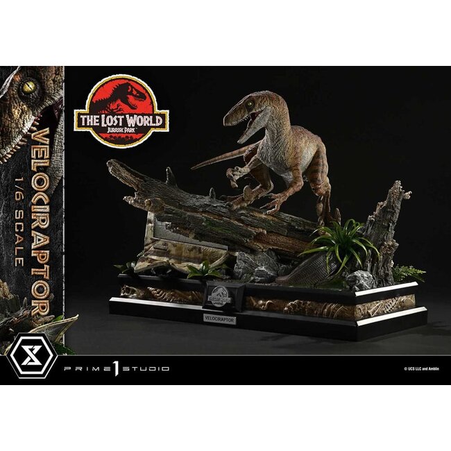Jurassic Park II Legacy Museum Collection Statue 1/6 Velociraptor 41 cm
