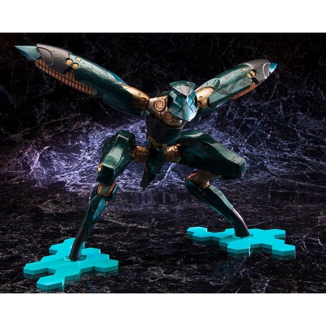 Metal Gear Solid 4 Plastic Model Kit 1/100 Metal Gear Ray 21 cm