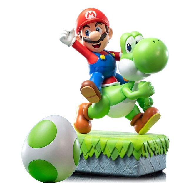 Super Mario Statue Mario & Yoshi Exclusive 48 cm