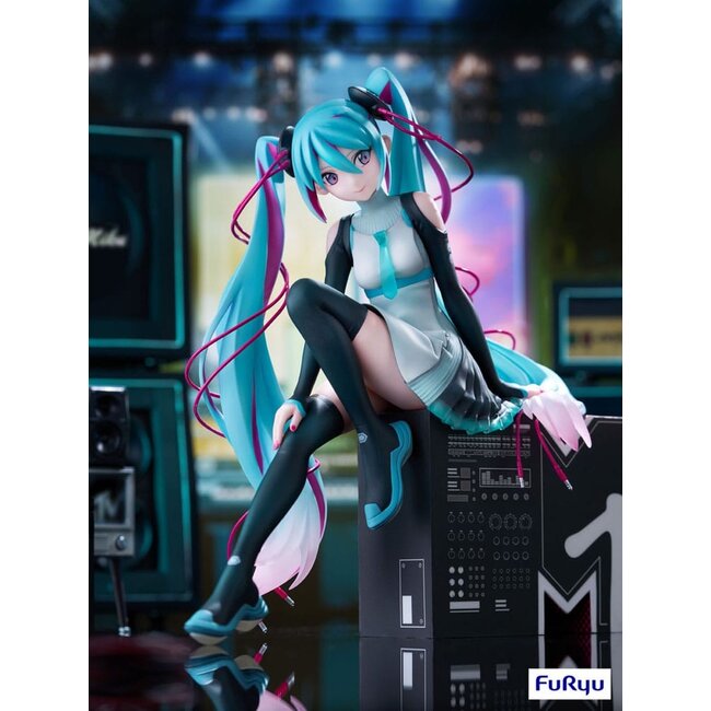 Hatsune Miku Statue 1/7 Hatsune Miku x MTV 20 cm