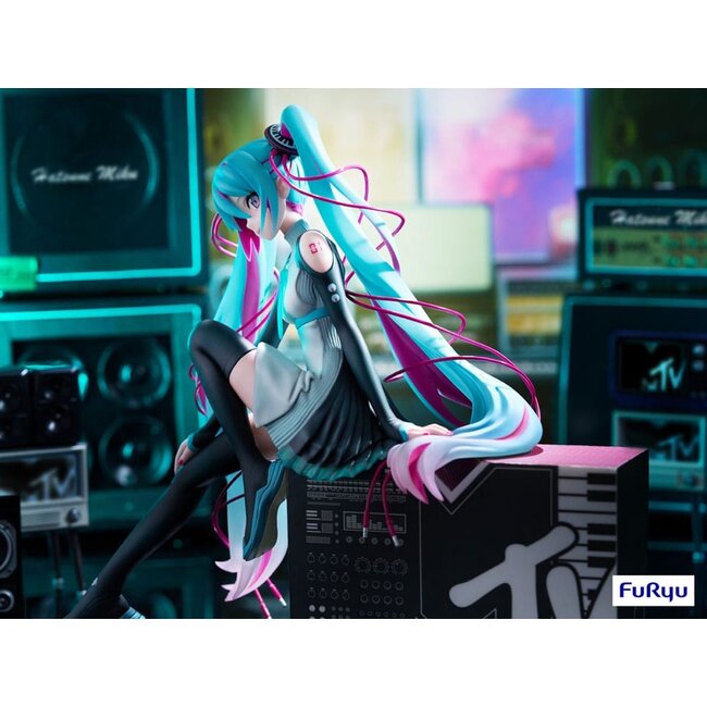 Hatsune Miku Statue 1/7 Hatsune Miku x MTV 20 cm