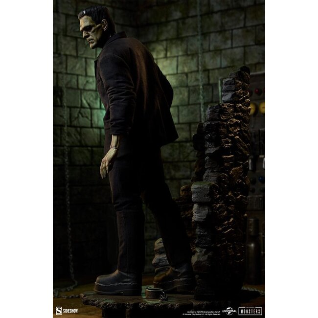 Frankenstein Premium Format Mixed Media Statue Frankenstein (Fabric Costume) 57 cm