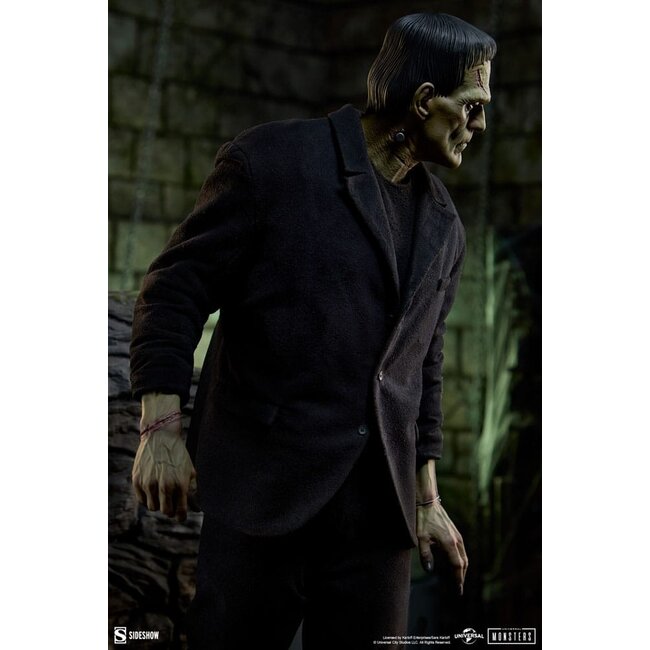 Frankenstein Premium Format Mixed Media Statue Frankenstein (Fabric Costume) 57 cm