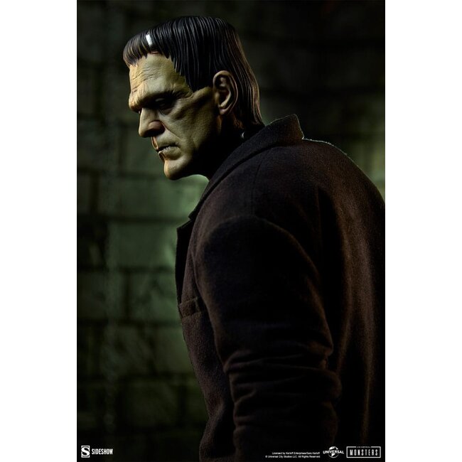 Frankenstein Premium Format Mixed Media Statue Frankenstein (Fabric Costume) 57 cm