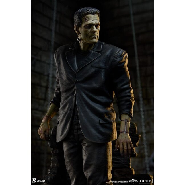 Frankenstein Premium Format Statue Frankenstein 57 cm