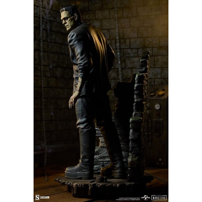 Frankenstein Premium Format Statue Frankenstein 57 cm