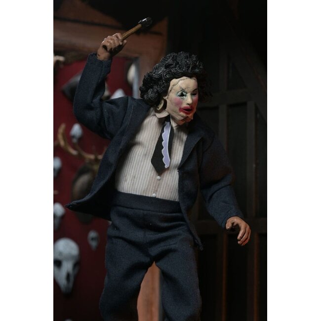 Texas Chainsaw Massacre Clothed Action Figure Pretty Woman Leatherface 20 cm