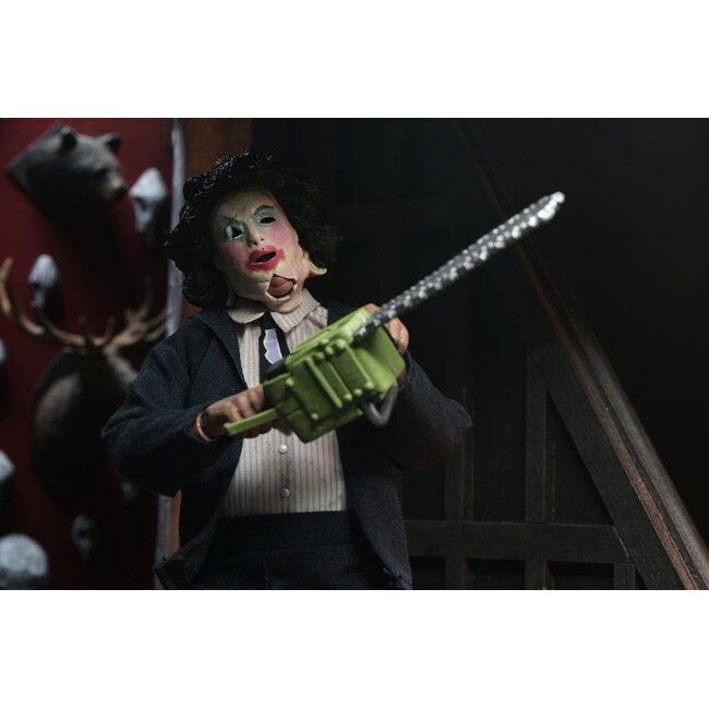 Texas Chainsaw Massacre Clothed Action Figure Pretty Woman Leatherface 20 cm