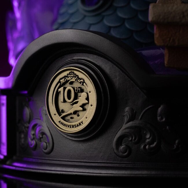 Miraculous Deluxe-Statue im Maßstab 1:10: Ladybug und Cat Noir, signierte Edition, 23 cm