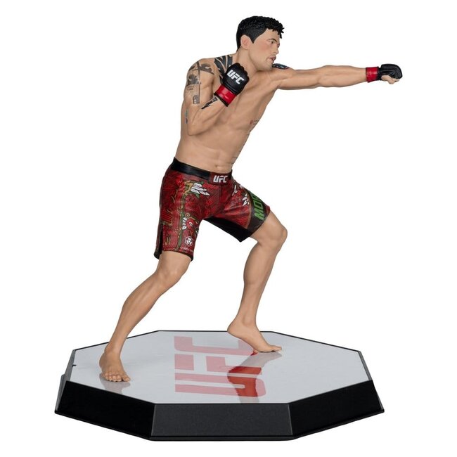 UFC-PVC-Statue von Brandon Moreno, 16 cm