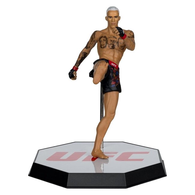 UFC-PVC-Statue von Charles Oliveira, 17 cm