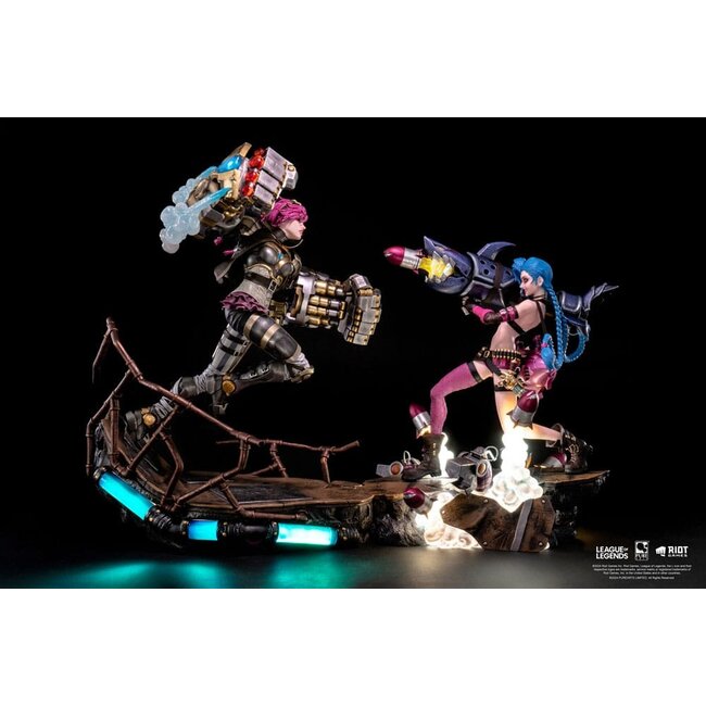 League of Legends Statues 1/6 2-Pack Vi & Jinx