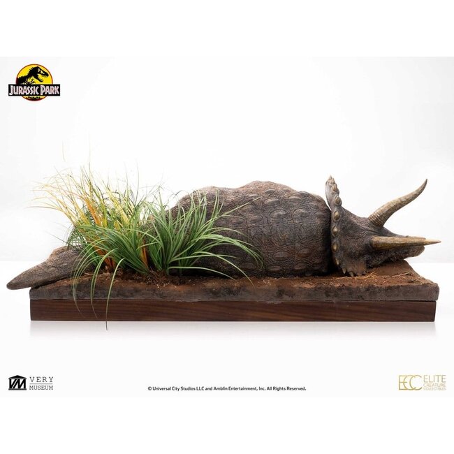 Jurassic Park Maquette 1/8 Sick Triceratops 96 cm