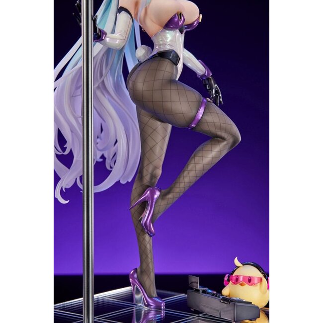 Azur Lane PVC Statue 1/7 Kearsarge All-Night Charge Ver. 30 cm