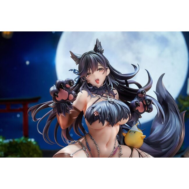 Azur Lane PVC Statue 1/7 Atago: Full Moon's Feral Wolf Ver. 24 cm