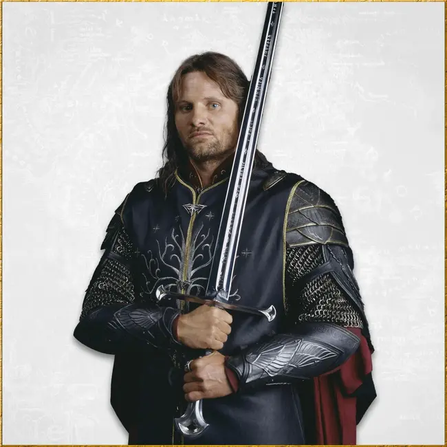 Lord of the Rings Sword Anduril: Sword of King Elessar Regular Edition 134 cm