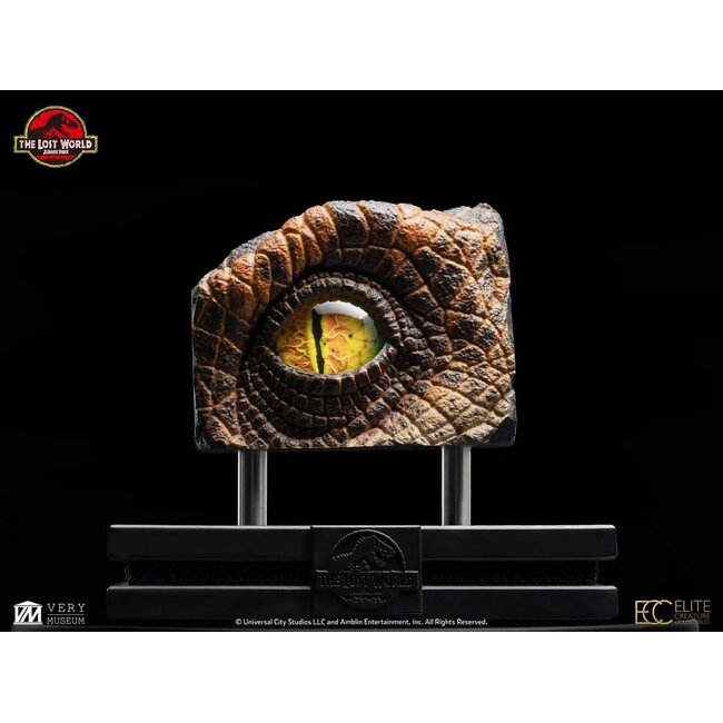 The Lost World: Jurassic Park Replica Bust Male Velociraptor Eye Prop 23 cm