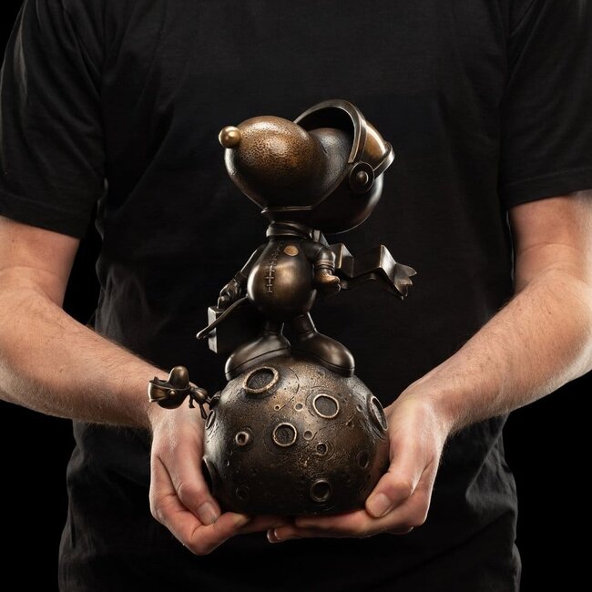 Peanuts Bronze Statue Snoopy: First Beagle on the Moon Limited Edition 29 cm