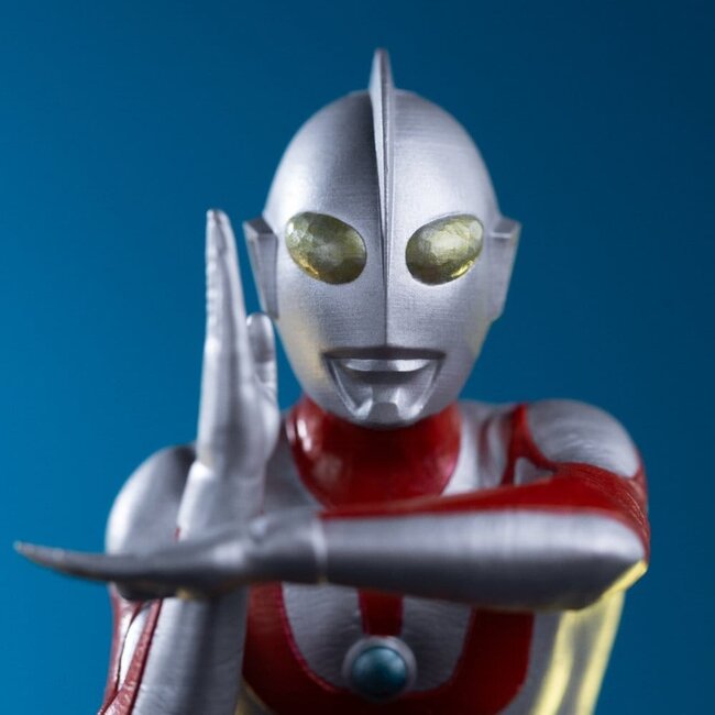 Ultraman-Statue im Maßstab 1:10, 18 cm