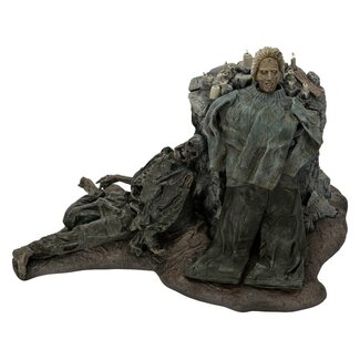 NECA  Freitag der 13.: Das Spiel Diorama Trenchcoat mit Stacheln Inferno-Raum Deluxe-Set