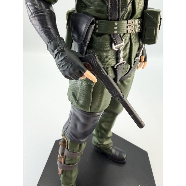 Metal Gear Solid: Snake Eater PVC-Figur Nackte Schlange 20 cm