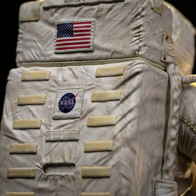 NASA Legacy Replica Statue 1/4 Apollo 11 Astronaut 58 cm