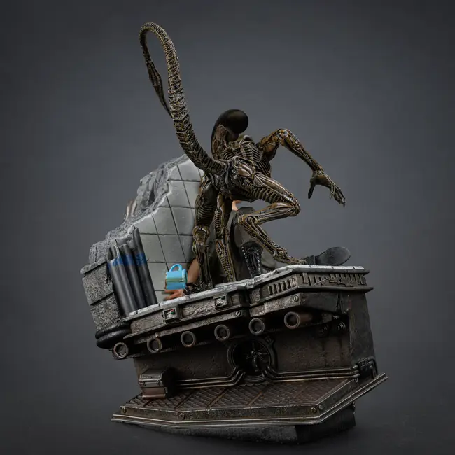 Alien 3 Art Scale Statue 1/10 Ellen Ripley and Dog Alien 23 cm