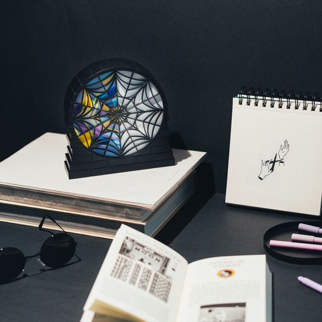 Mittwochslampe mit USB-C-Anschluss, Ophelia Hall Fenster