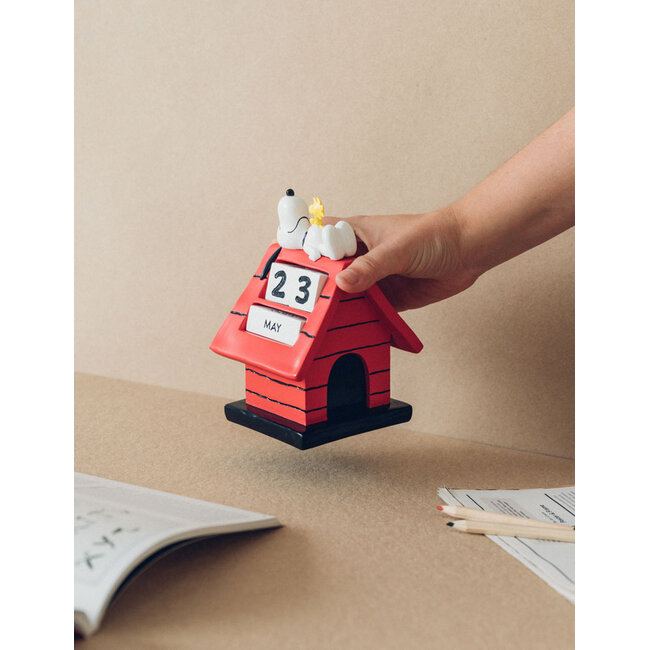 Peanuts 3D-Dauerkalender Snoopy Hundehütte
