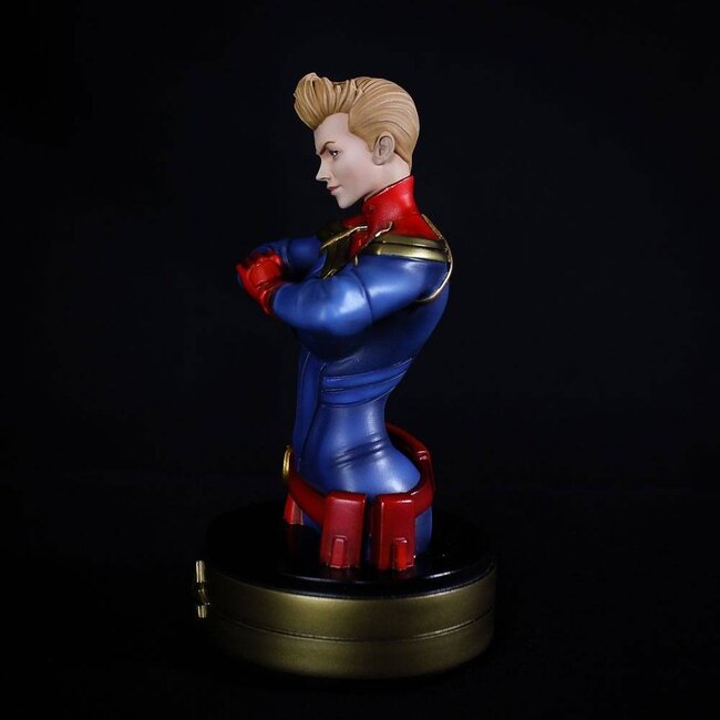 Captain Marvel Bust Captain Marvel 20 cm