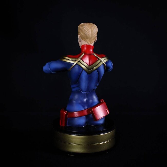 Captain Marvel Büste, 20 cm