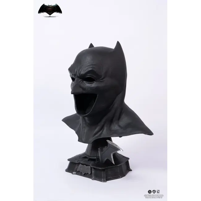 Batman V Superman: Dawn of Justice Replika 1/1 Maßstab Kunstmaske Batman 51 cm